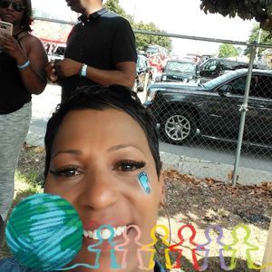 Meet your Posher, Deborah